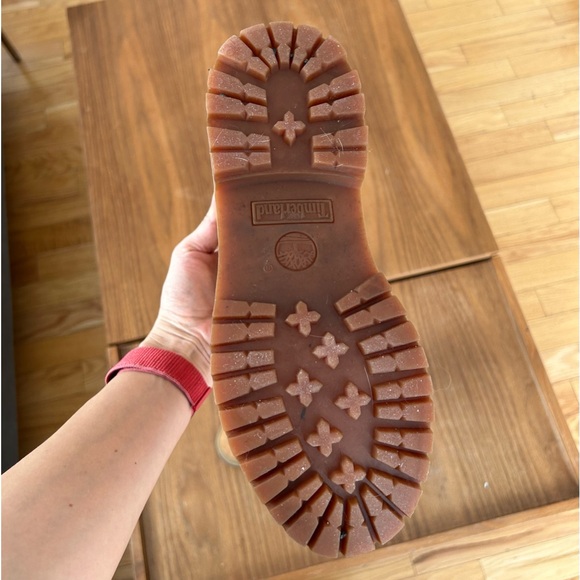 Boots - Picture 2 of 4